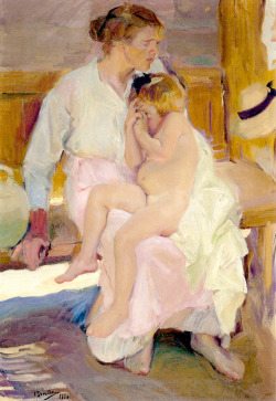 paintingbox:  Joaquín Sorolla y Bastida. Mother and Daughter, Valencia, 1916. Oil on Canvas. 39 x 28 in (100 x 70 cm) 