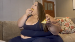 XXX ssbbwgoats:Boberry inhaling donuts to the photo