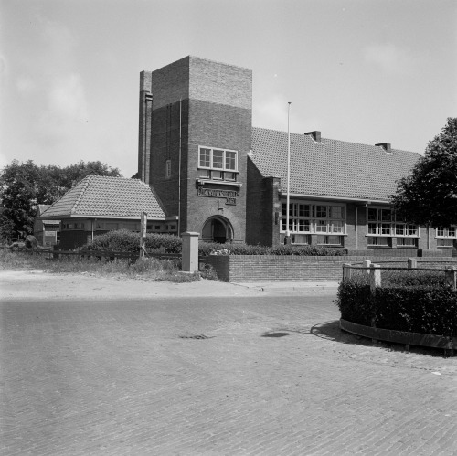 Christelijke Nationale school, Den Oever, 1931. Here pictured with a Cold War air watch tower added 