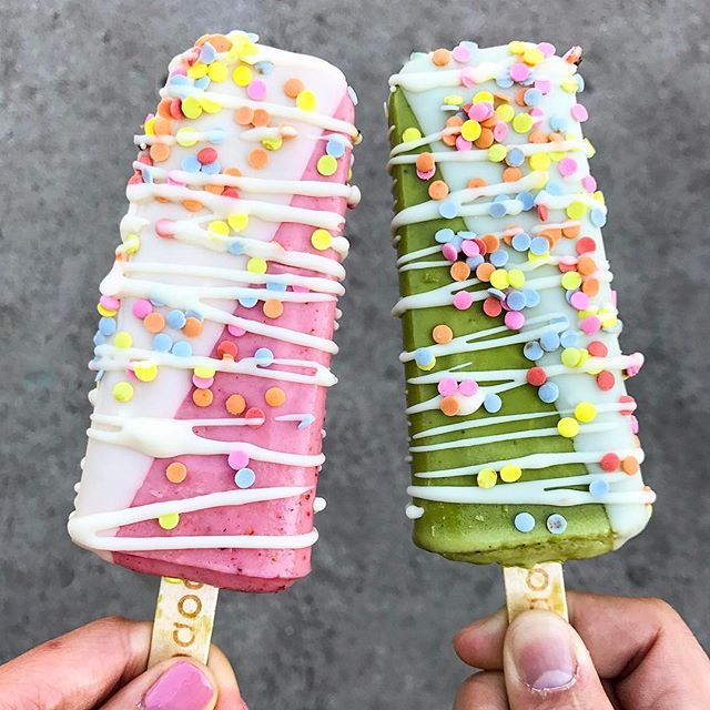 CRAVEFOODIE.COM