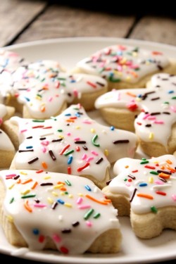 sweetoothgirl:  Gluten Free Sugar Cookies 