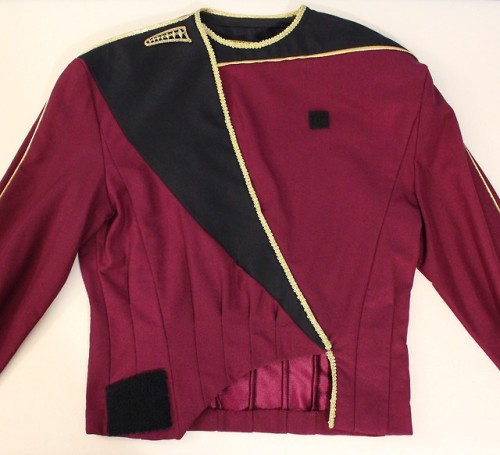 TNG admiral (season 1) screen-used uniform documentation