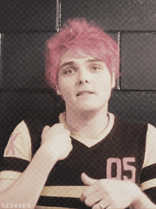 gerward:  Gerard being a cutie. [x] 
