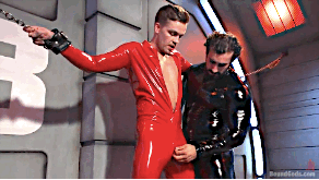 gaycomicgeek:  http://gaycomicgeek.com/rubbervinyl-andor-shiny-costume-fetish-who-likes-these-costumes-nsfw/  I have never worn a rubber or shiny vinyl lycra costume to a comic con before. The shininess always deters me as I get distracted easily and