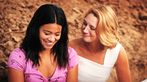 janepetras:Aw, there’s that smile.