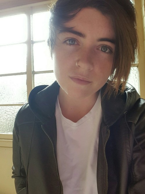 do-not-humpme:  Actually going out looking like a mess.