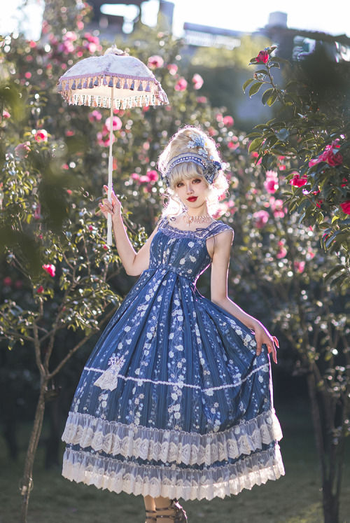 New items added into classic #lolita #fashion series &ldquo;Under the Rose&rdquo;:ww