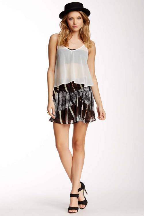 hipster-miniskirts: Ruched Waist Mini Skirt