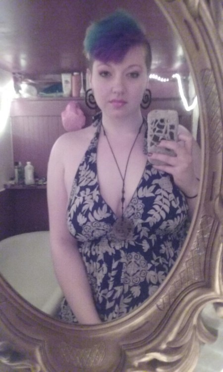 acidkittiegoddess:  Nya septum septum septum yay 