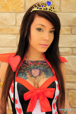 The Queen Of Hearts. Emma Ink.