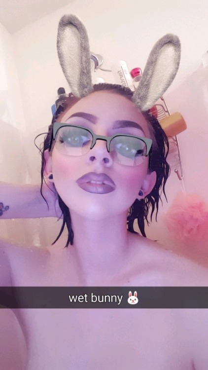 1sensualcpl-bestcouples:  lexiblaze420xxx:  lexiblaze420xxx:  im a wet little bunny 