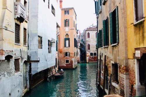 cozyings: my aunt is in Venice and I’m so jealous!