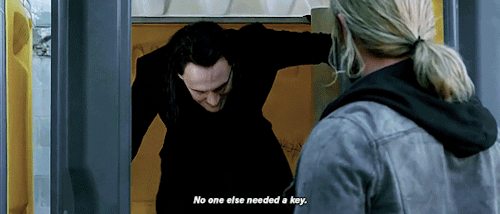 Thor: Ragnarok (alternate/deleted Scene) X