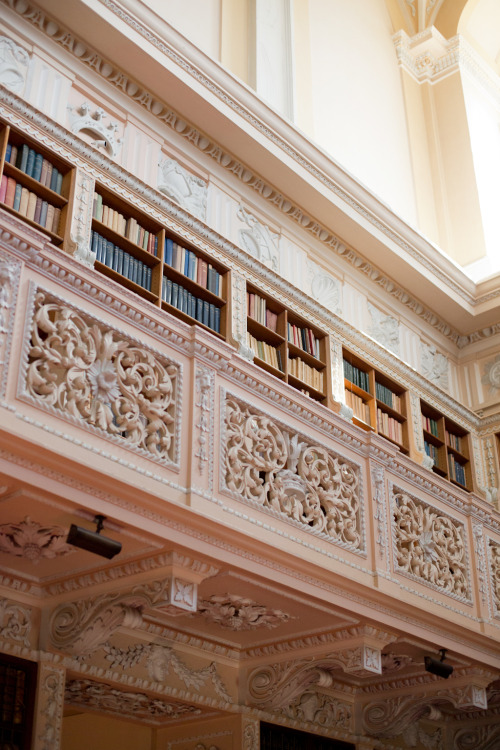 A room of superlatives, the Long Library runs the length of the west front of Blenheim Palace and is