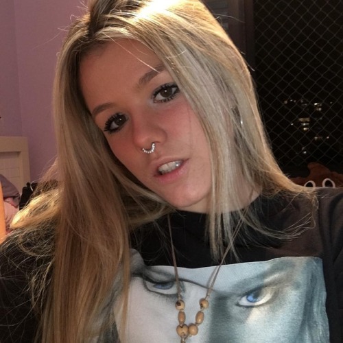 http://streetgrl.tumblr.com/post/159622391892