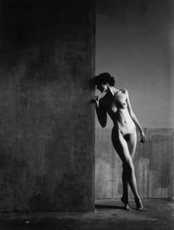 allmykink:  photo by Christian Coigny