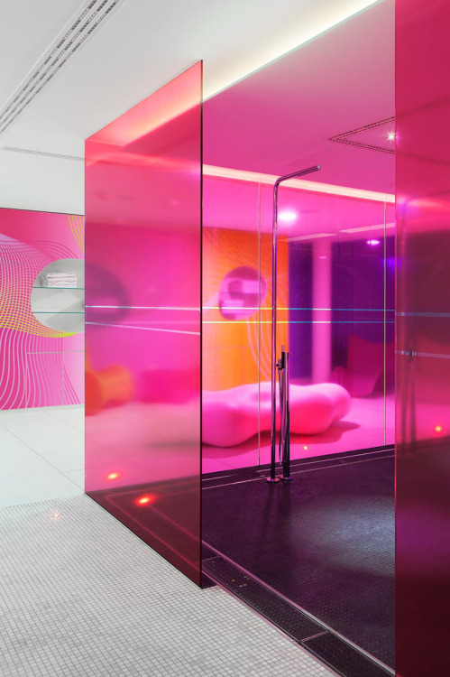 y2kaestheticinstitute: Hotel Nhow Berlin - Karim Rashid (2010)