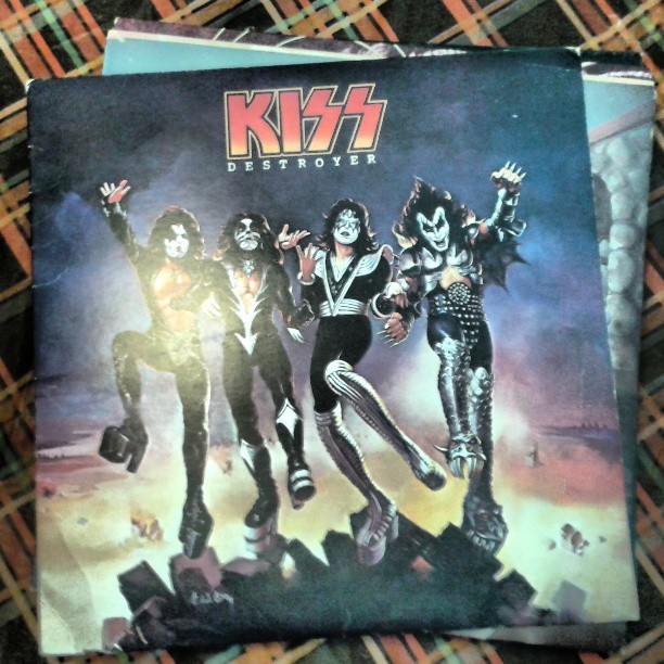 onedaringdame:  KISS I couldn’t resist #vinyl #haul #used 