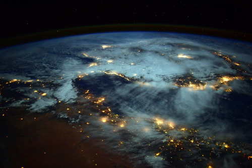 misswallflower:The photo taken from the International Space Station by astronaut Barry Wilmore, the 