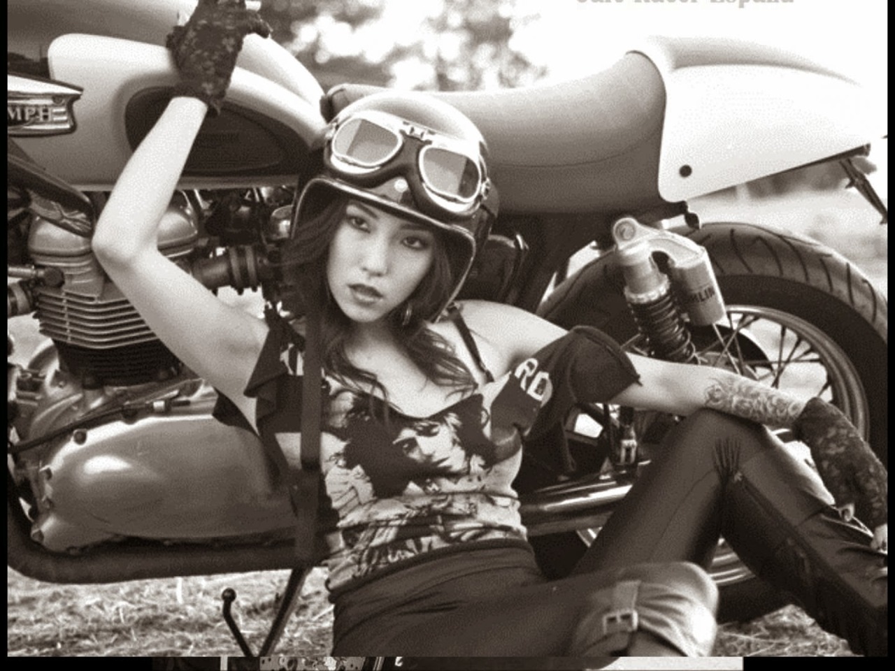 biker-babes:  .