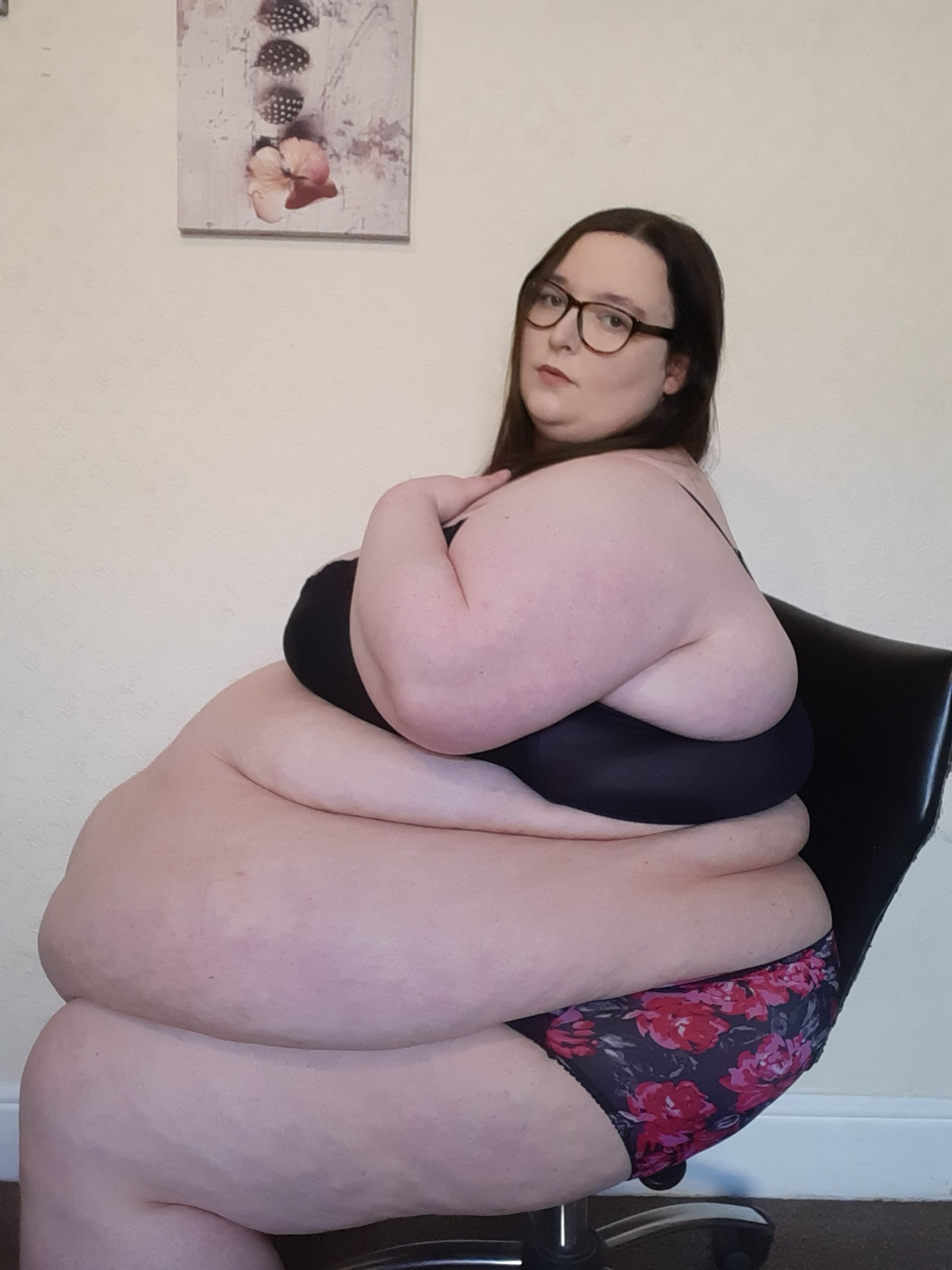 ssbbwladybrads: adult photos