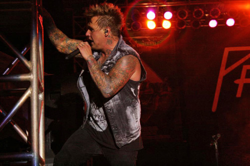 May 25, 2013 - Herrin Fest @ Herrin, IL - Papa Roach.