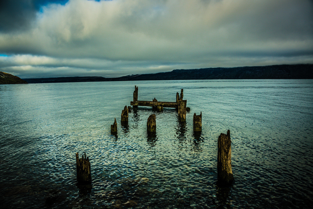 classicpanda:  An Old Dock in the Lake (by Stuck in Customs)