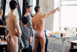 jakems:  funnyboy86:  Easter butts! (more pics here)   how do I get this job ??????????????