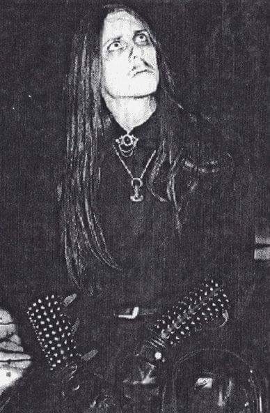 rawtotherapine:  Samoth - Emperor