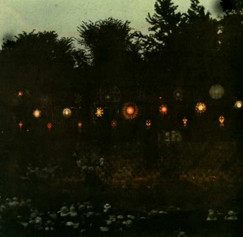 beautifulcentury: Festival of Song and Light after dusk, Central Park, New York, 1916