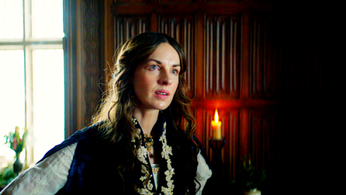 queencatherineparr:CATHERINE PARR in Becoming Elizabeth - Episode One, Keep Your Knife Bright