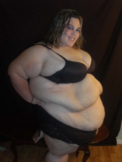 ssbbwsunni:  Follow the blog of SSBBW Sunny,