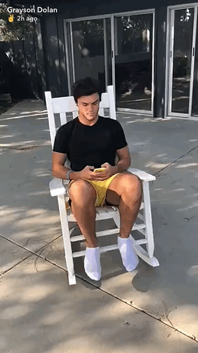 celebrityfeetlover:Gawd those white ankle socks tho!!!! Ethan Dolan 😘👣