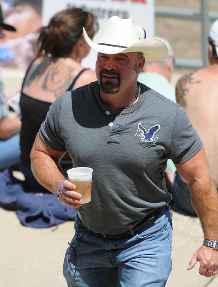 barebearx:  sdbboy69:  Love Joe Whitaker Want to see more? Check out my archive at