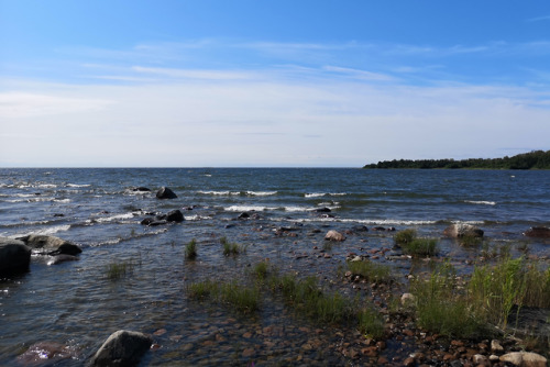 Sibberön, Vålön and Kalvön. Three small islands located in Vänern, the largest lake in Scandinavia. 
