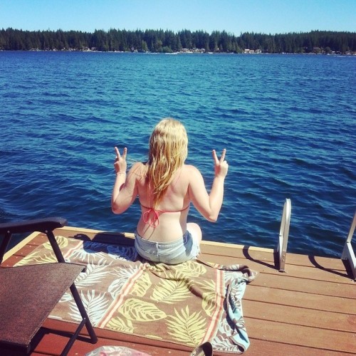 I love being at the cabin. ☀ #cabin #lakeside #masonlake #summertime