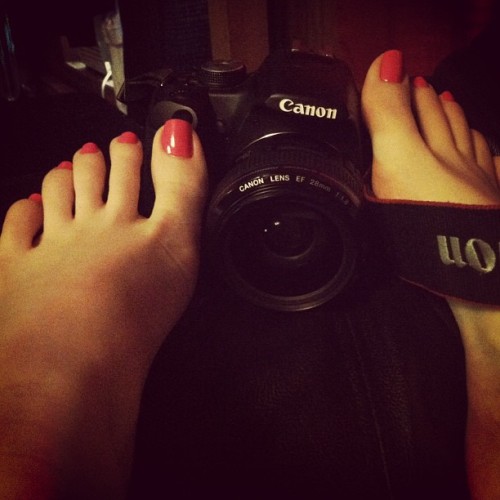 #camera #Canon #feet #footfetish