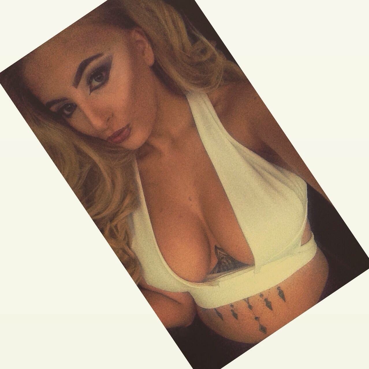 Only The Hottest Uk Amateurs