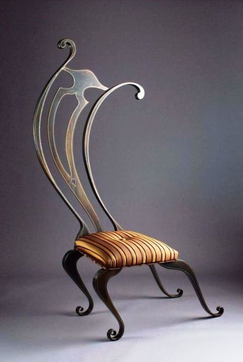 Seussian chair.