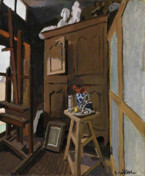ageoftheart: Studio Interior Artist: Henri MatisseYear: 1904Type: Oil on canvas