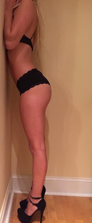 pantygarden:  Best friends who sell creamy used panties together stay together&lt;3