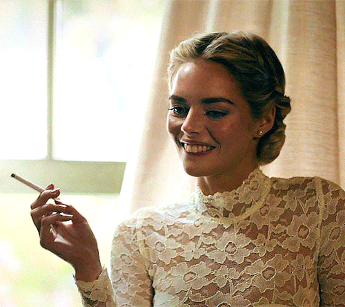 Horrorwomensource:samara Weaving As Grace Le Domas• Ready Or Not (2019)