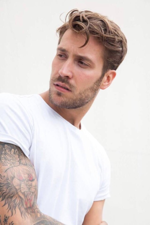 malemodelpolaroids:  Benjamin Kühnemund