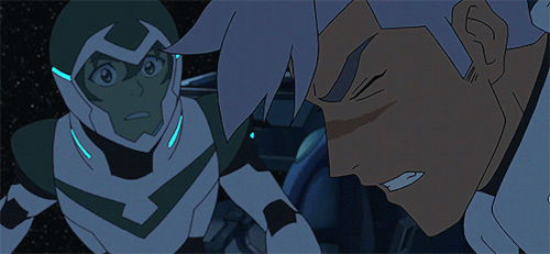 acekeith:  i found this interesting thing, and i know it was already talked about how in 2x13 when v