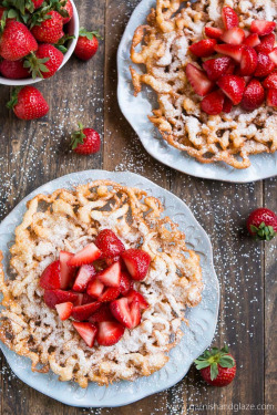 jahatad:  verticalfood:  Funnel Cakes  +