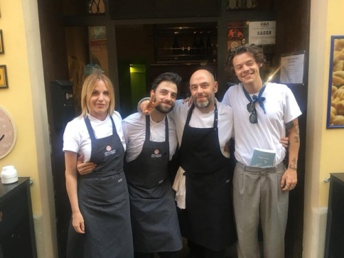 thedailystyles: 07/25/18 (via Generi Alimentari “Da Panino”)