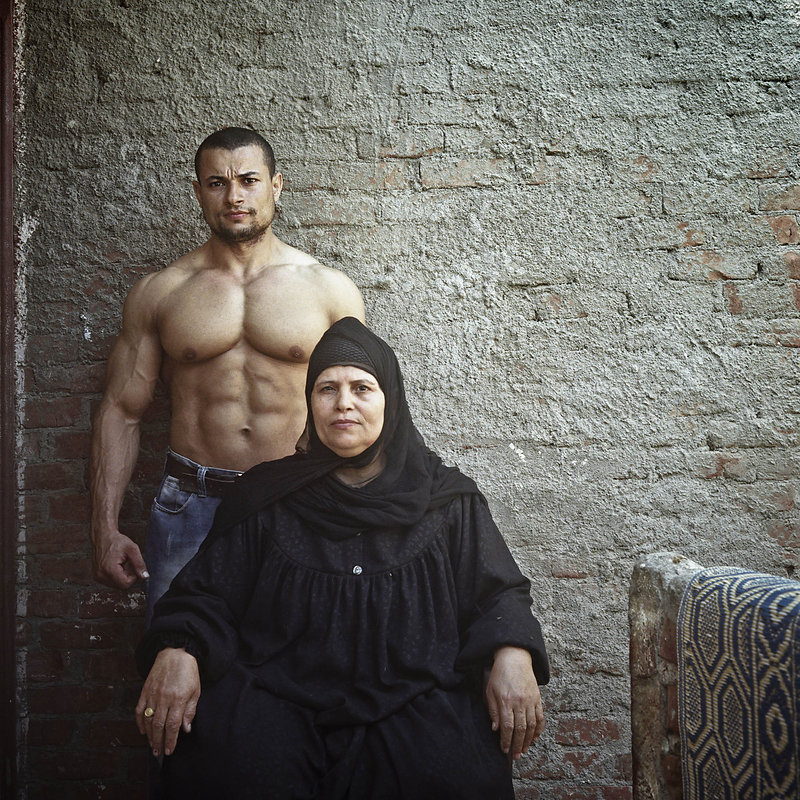 hopeful-melancholy:Egyptian bodybuilders pose with their mothers. In Egypt, perfecting