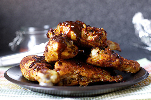 foodopia:  smoky dry rub oven chicken: recipe here 