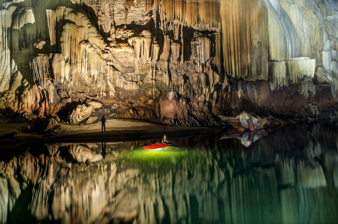 nubbsgalore:mapped for the first time only a few years ago, laos’ tham khoun ex