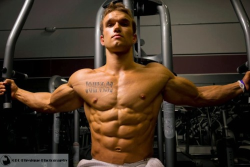 fitmen1:  Fitmen1 Trevor Hadley 